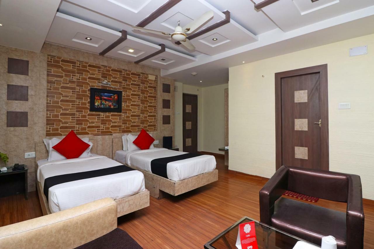 Hotel Heaven Kolkata Bagian luar foto